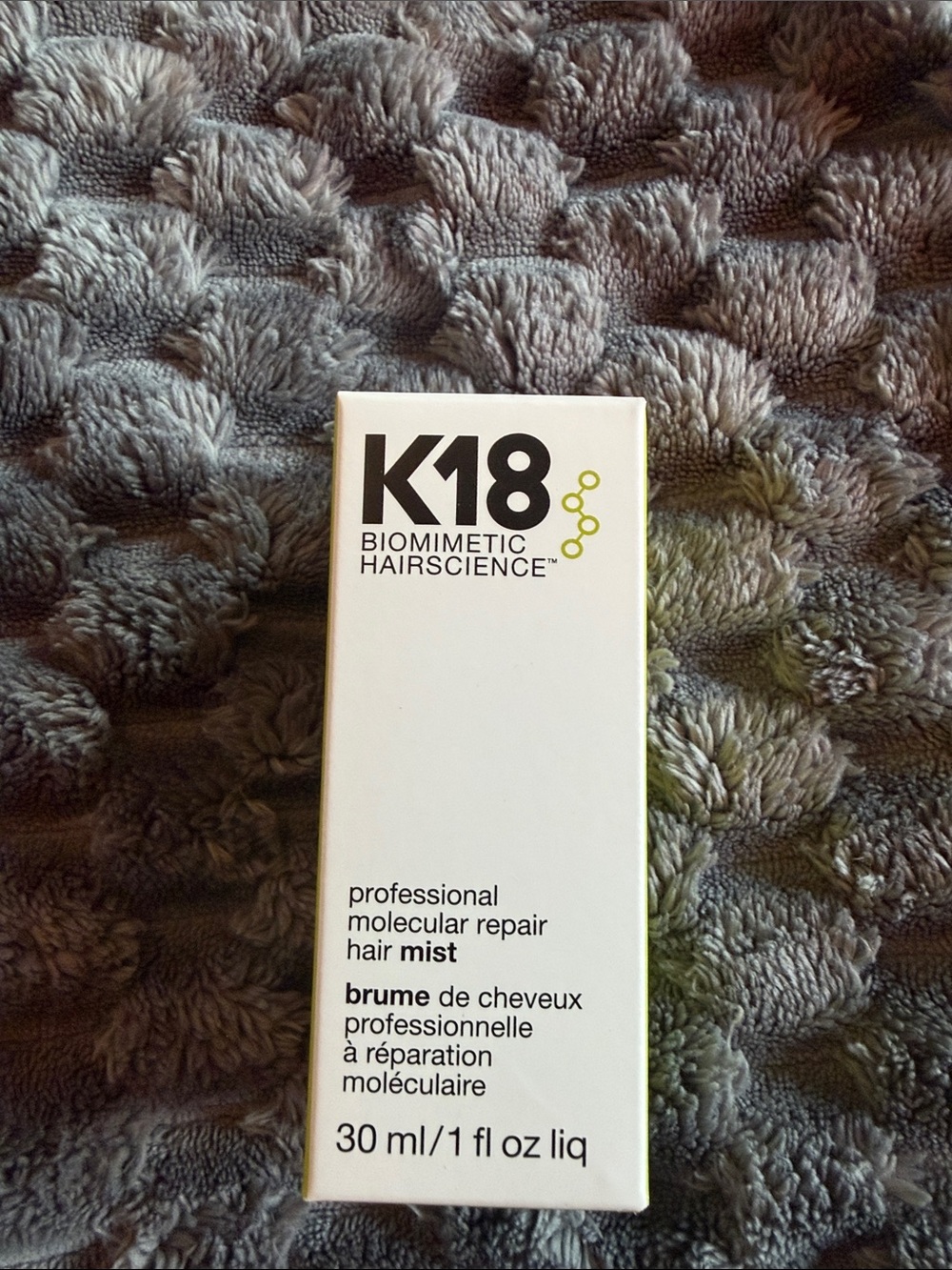K18 Biomimetic Hairscience Professional Molecular Repair Hair Mist — White